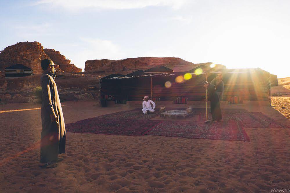 Mohammed Mutlak Camp Hotel Wadi Rum Exterior photo